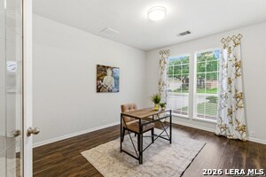 Building Photo - 922 Desert Bluff
