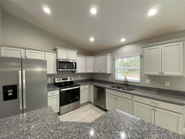 Building Photo - 13791 SW 33rd Terrace