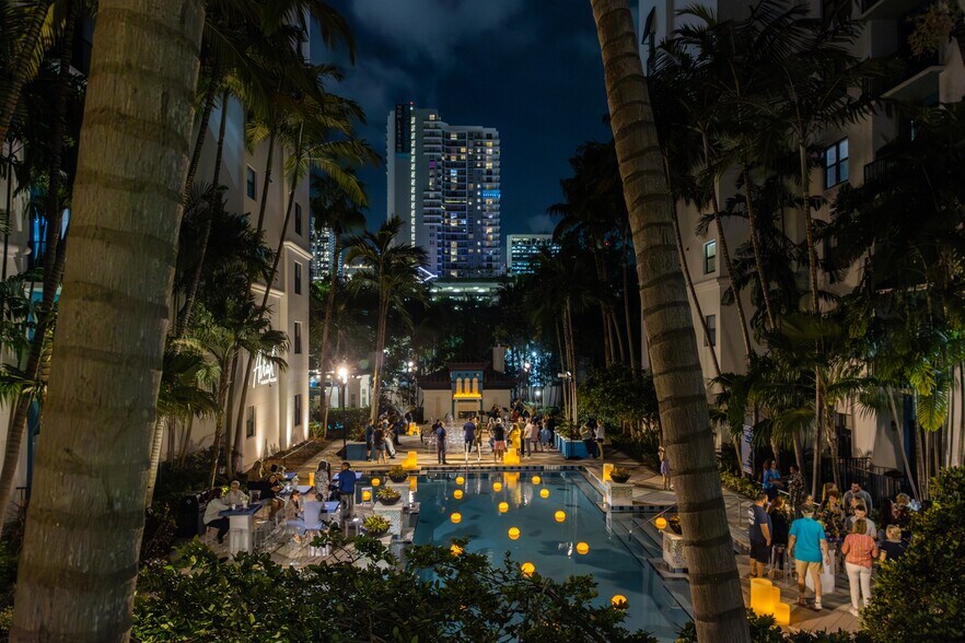Building Photo - Aviah Flagler Village