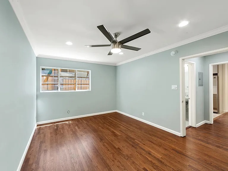 Building Photo - 1023 Hayworth Ave