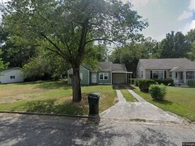 Building Photo - 1711 Irving St