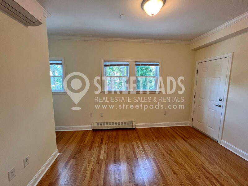 Building Photo - 1 Langdon Sq