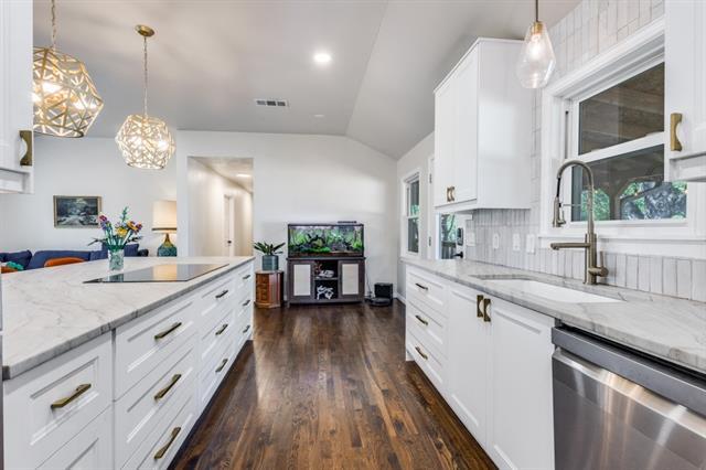 Building Photo - 3756 Co Rd 997