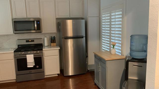 Building Photo - 2338 Lago Ventana