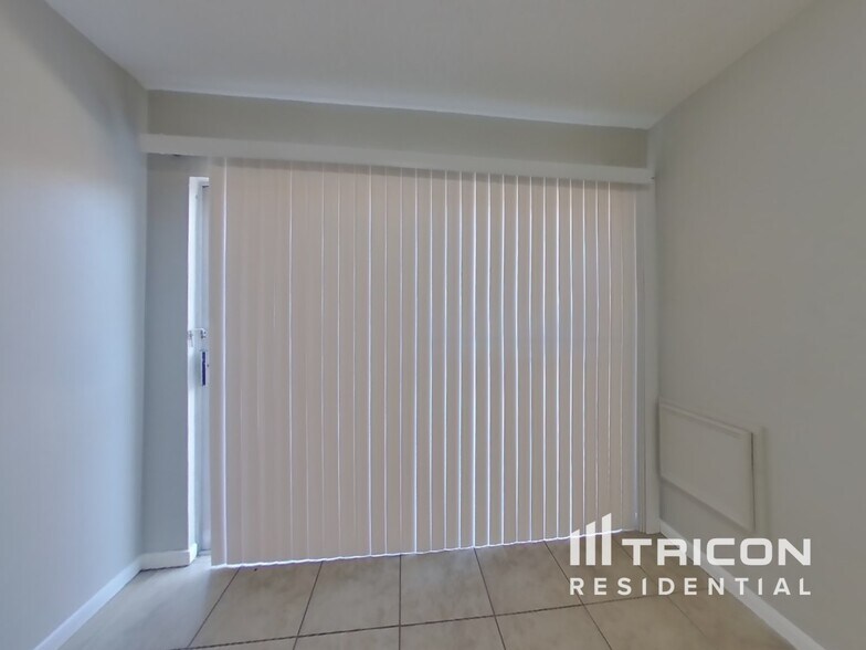 Building Photo - 6807 Enns Ln