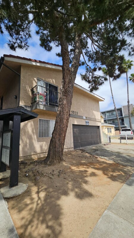 Building Photo - 1023 Broad Ave