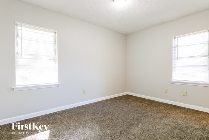 Building Photo - 5311 Virgil Rd