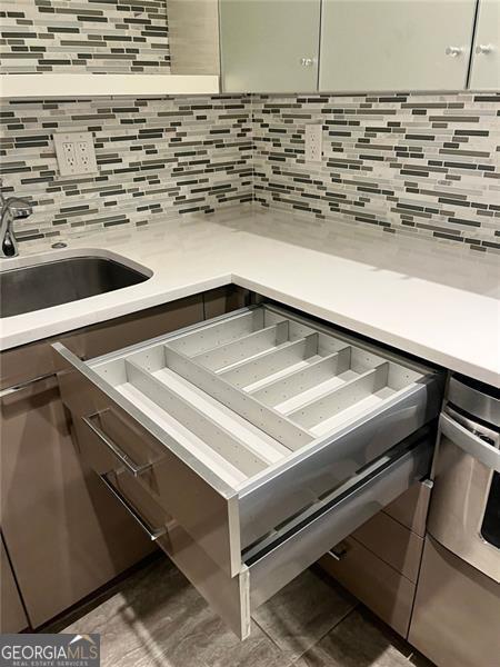 Building Photo - 40 Glenald Way NW