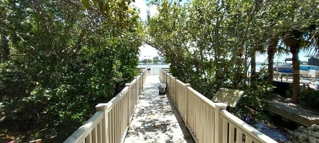 Building Photo - 314 Windrush Blvd