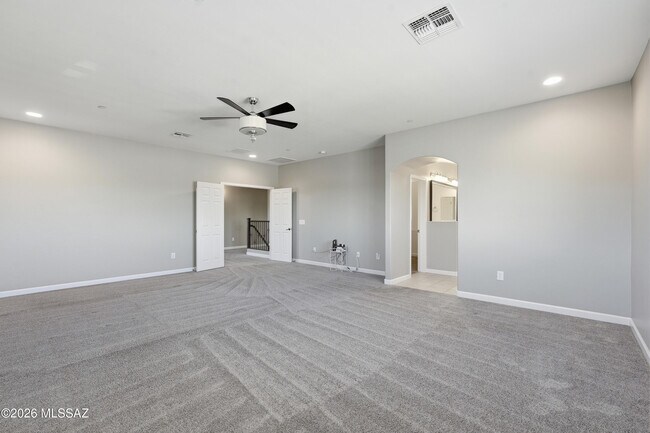 Building Photo - 8910 W Irongate Rd