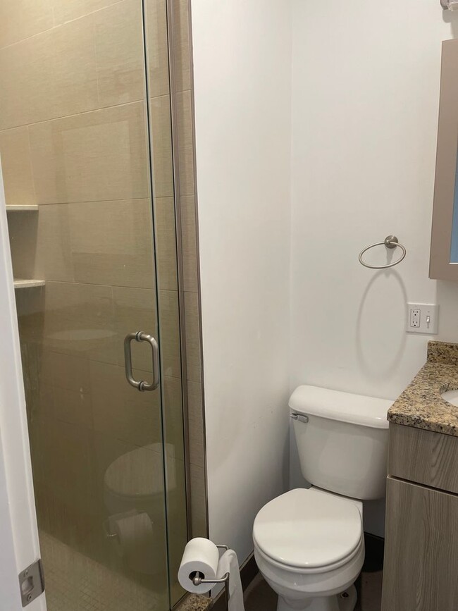 Building Photo - CHELSEA/BOSTON NO BROKER FEES!! BRAND NEW ...