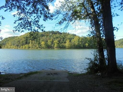 Building Photo - 51 Ed Turner Ln