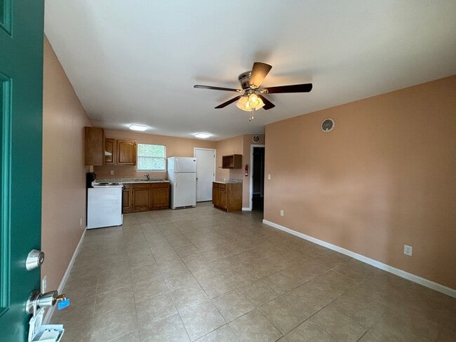 Building Photo - 118 Monahan Drive- Unit I Fort Walton Beac...