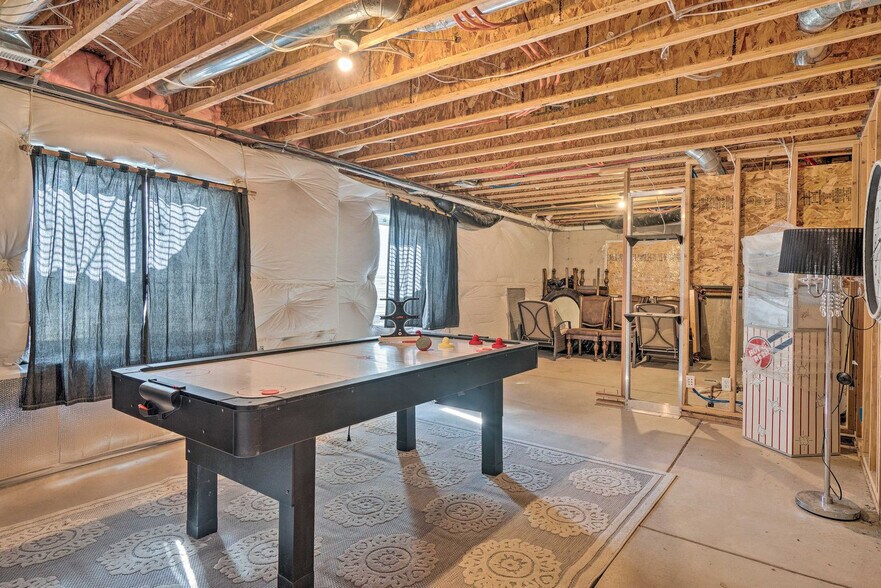 Building Photo - 6414 Caddy Point