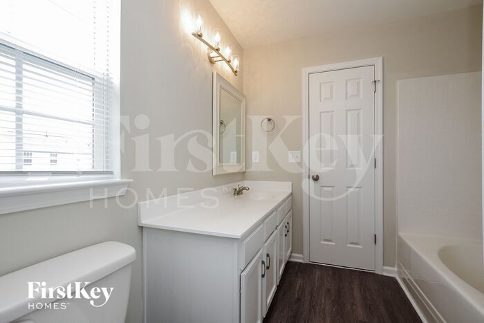 Building Photo - 1418 Galesburg St