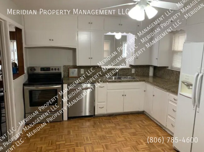 Building Photo - 2819 33rd St