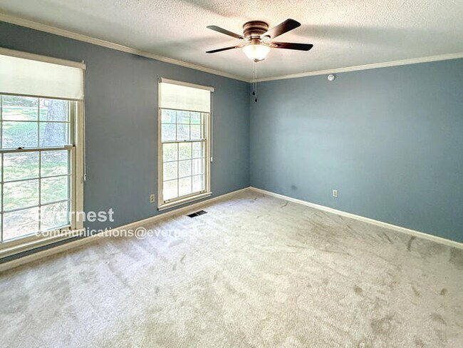 Building Photo - 2723 Acton Rd