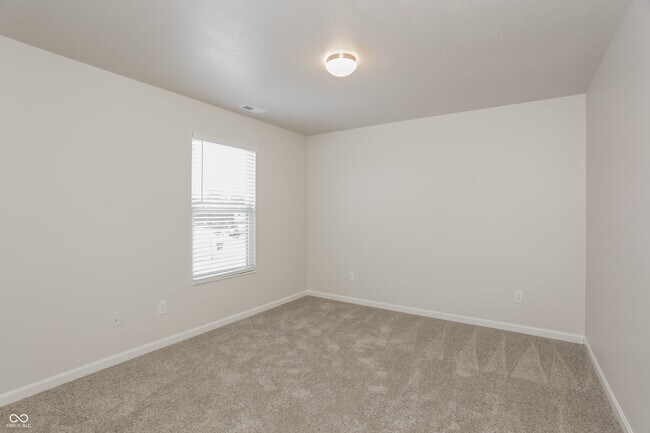 Building Photo - 2415 Cabin Hill Rd