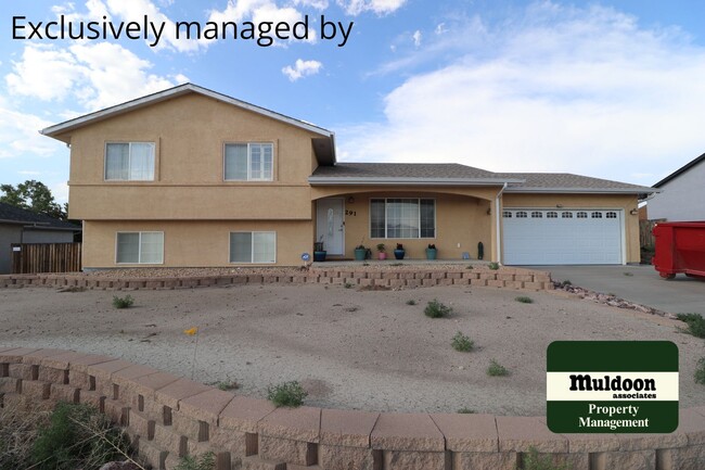 Primary Photo - Pueblo West Living Near Desert Sage!