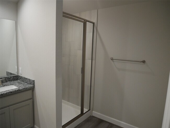 Building Photo - 1621 La Delle St