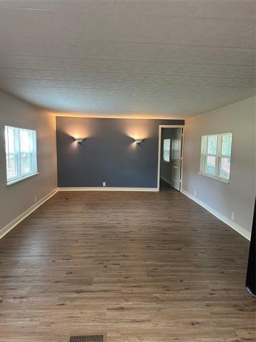 Building Photo - 4324 Bradley Ln
