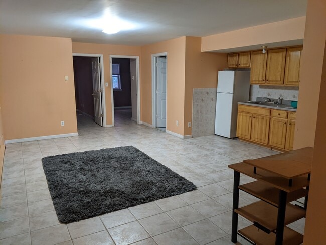 Building Photo - 30 Milton Ave