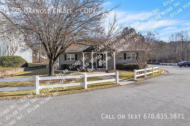Building Photo - 4225 Oaknoll Cir