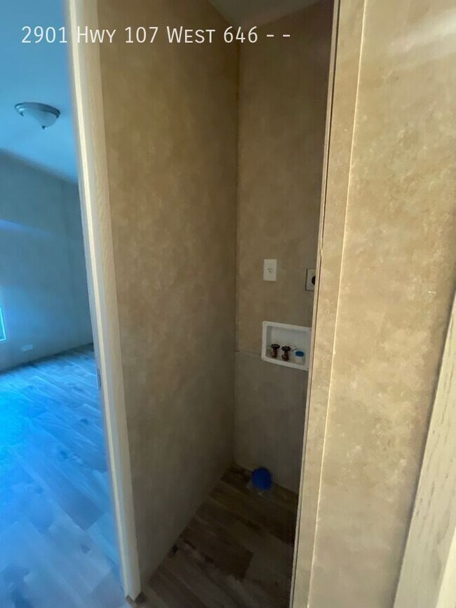 Building Photo - 2901 TX-107