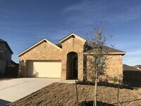 Building Photo - FIVE BEDROOM, THREE BATH 1-STORY HOME