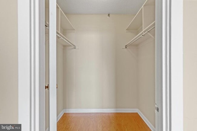 Building Photo - 3709 S George Mason Dr