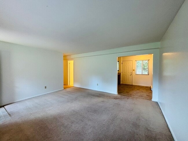 Primary Photo - 3 Bedroom 1 Bath Apartment