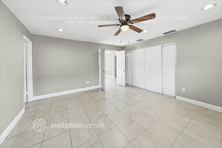 Building Photo - 7406 Overlook Dr