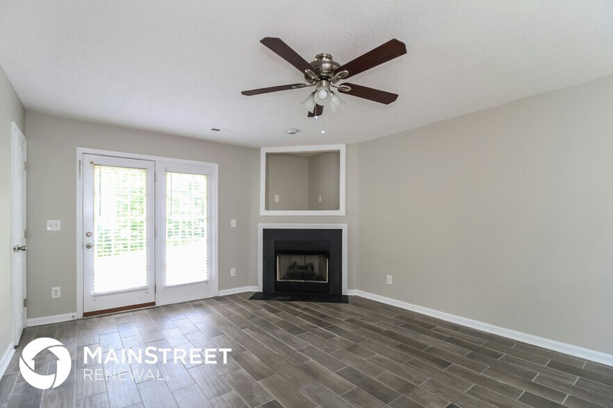 Building Photo - 3801 Heather View Ln