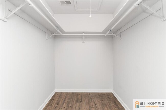 Building Photo - 2602 Cypress Ln