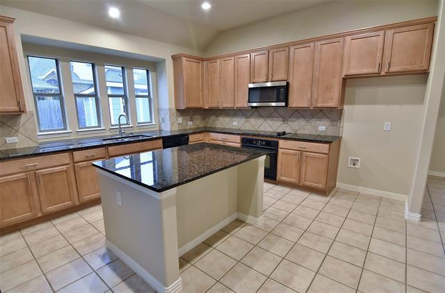 Building Photo - 2911 Velero