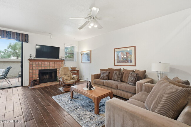 Building Photo - 9705 E Mountain View Rd