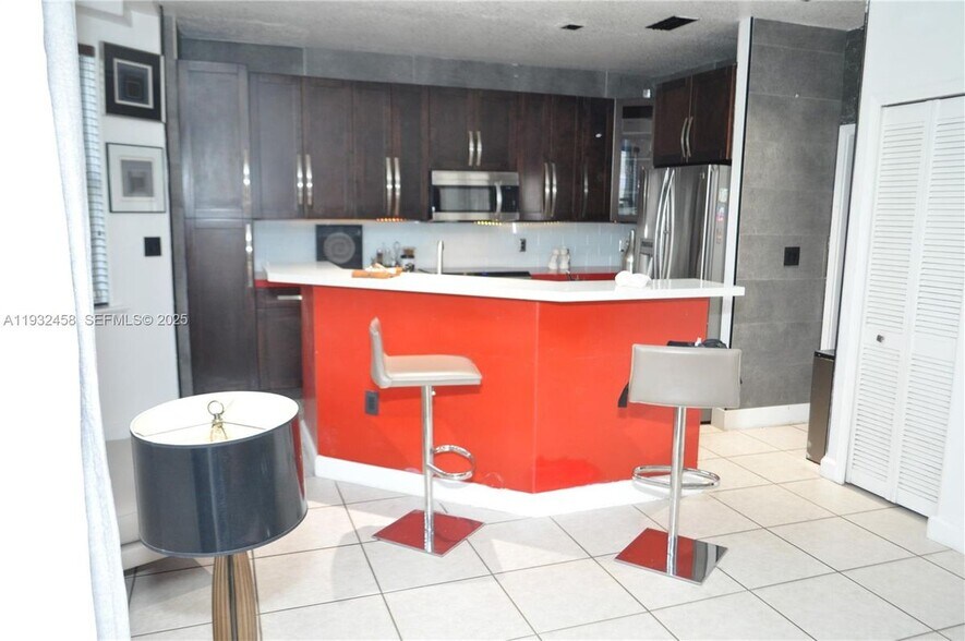 Building Photo - 4849 NW 108th Path