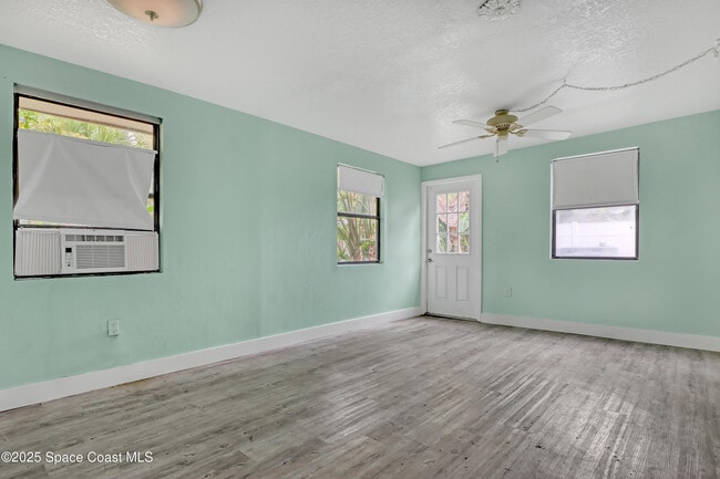 Building Photo - 151 Coconut Dr
