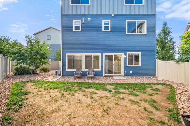 Building Photo - 6221 John Muir Trl