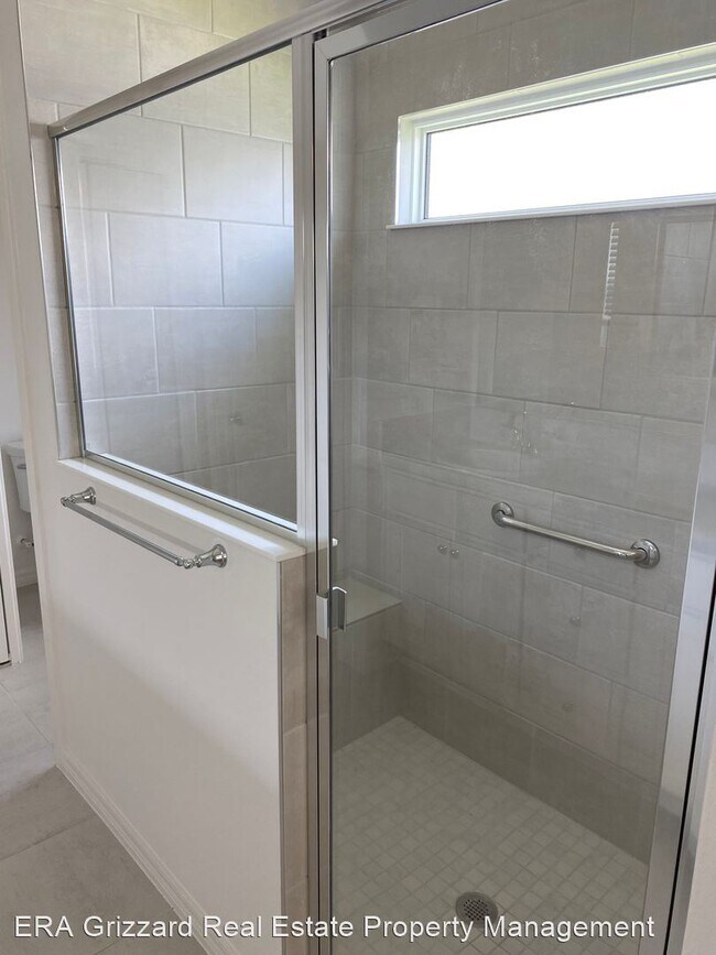 Building Photo - 3 br, 2 bath House - 6187 Danielson loop