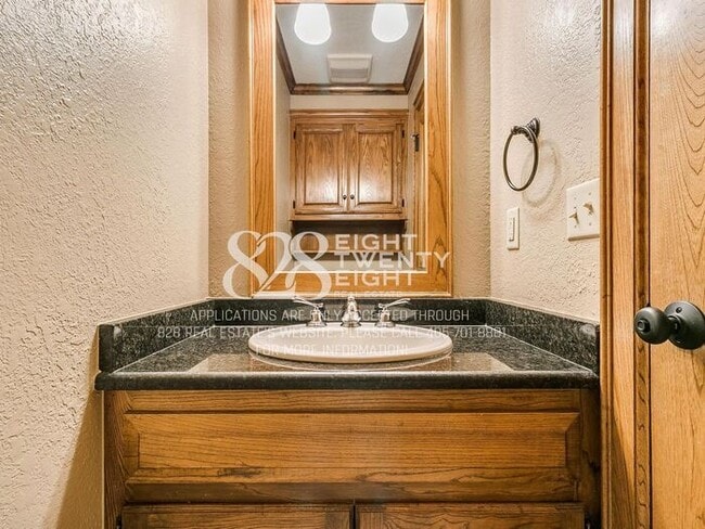 Building Photo - *Rare Find* Stunning Brookhaven 4 Bed 2.5 Bath Coming Soon - Available for July Move In!