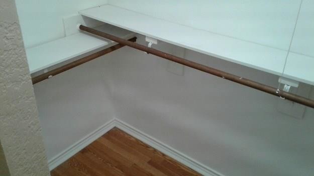 Building Photo - 4748 Bracken Dr