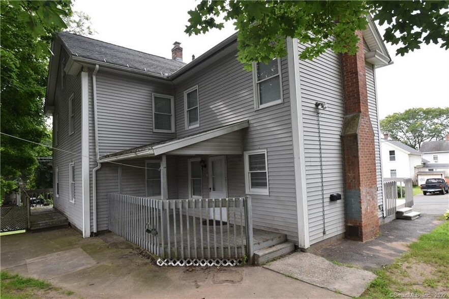 Primary Photo - 51-53 Mountain St