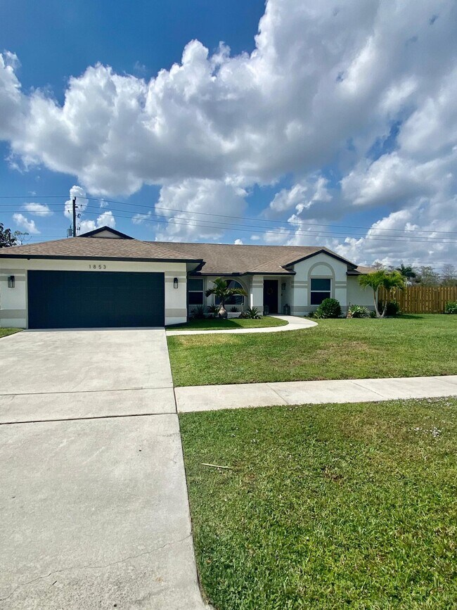 Primary Photo - 1853 Shower Tree Way