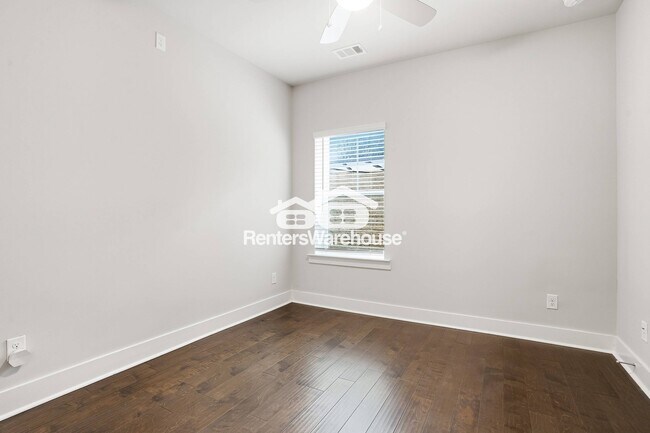 Building Photo - 2177 Wiggins Walk