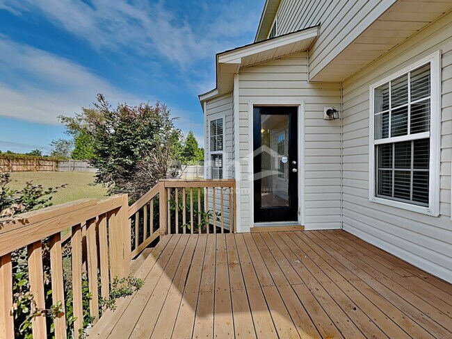 Building Photo - 55 Old Tree Ct