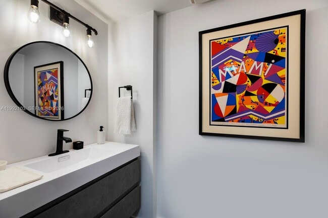 Building Photo - 3339 Virginia St