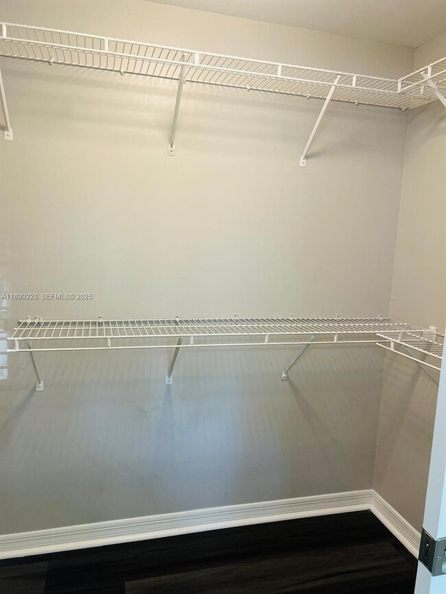 Building Photo - 2013 Finland Dr