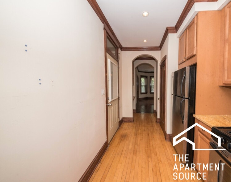 Building Photo - 4305 N Richmond St