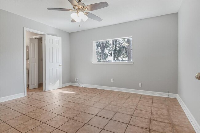 Building Photo - 4530 Adonis Dr